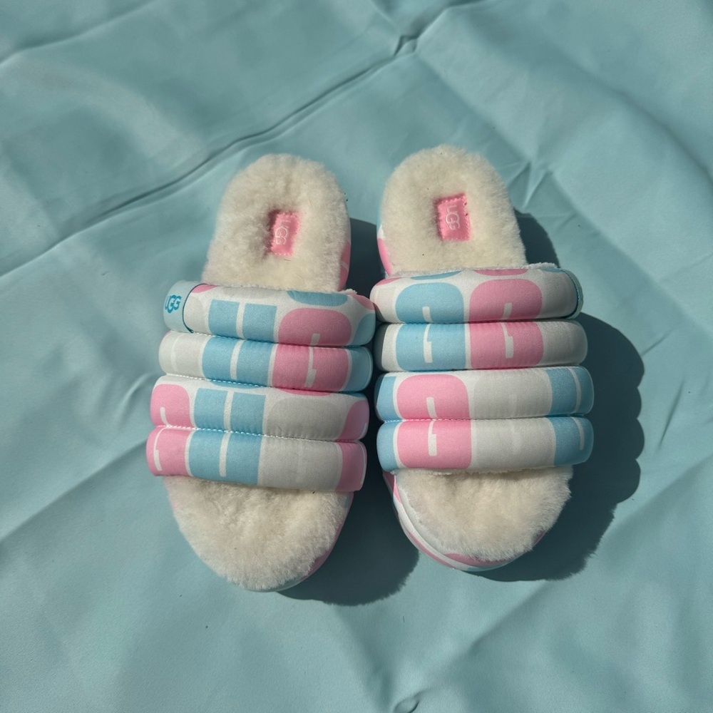 Cozy Pink and Blue Fuzzy Uggs Slippers
